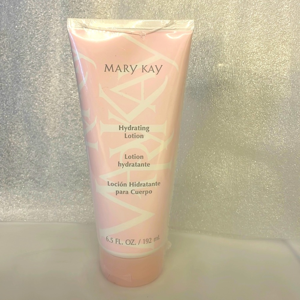 MK Hydrating Lotion
